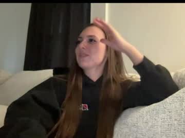 laylahlaylah1's chat room