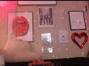 milf_lacey's chat room