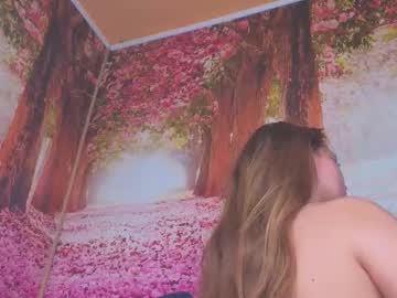 wet_nympho's chat room