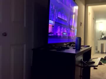 intothewoodswego's chat room