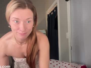 saraloverays's chat room