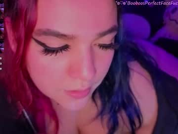 booboosperfectfacefuck's chat room