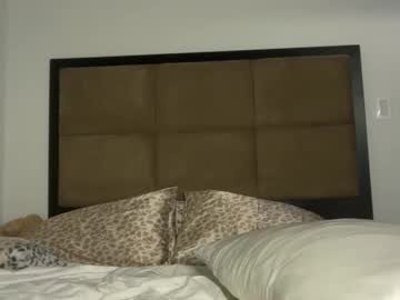 dollyrhodesss's chat room