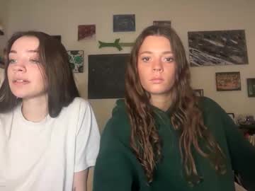 miamoorexo's chat room