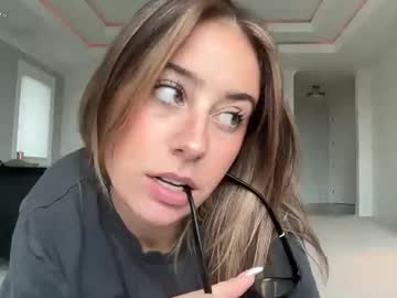 emilyparkerrr's chat room