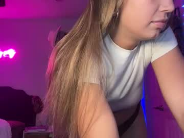 brielledaviss's chat room