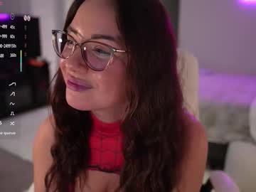 moxxximoon's chat room