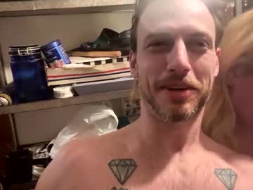 dickeddownsouth's chat room