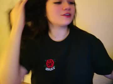 annatigarr's chat room