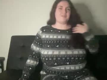 scarletttsinner's chat room