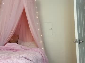 claraxoxo_'s chat room