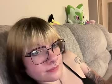 irissweets's chat room