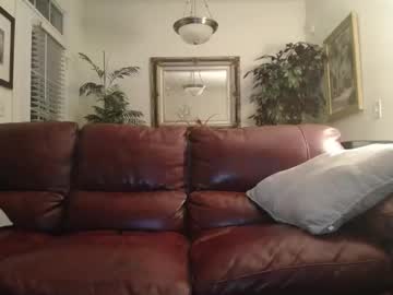 hotblondemilf1962's chat room