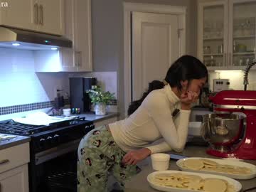 littlemiss_kira's chat room