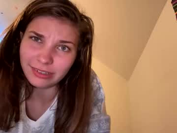 deepthroatqueen33's chat room