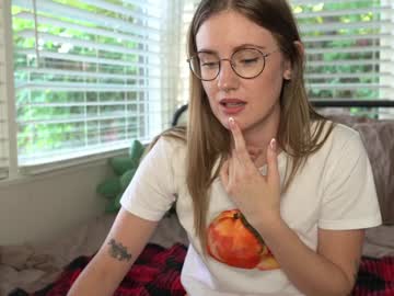 emma_ruby's chat room