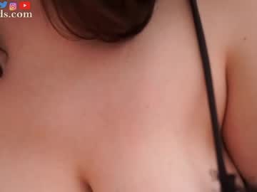 serareads's chat room