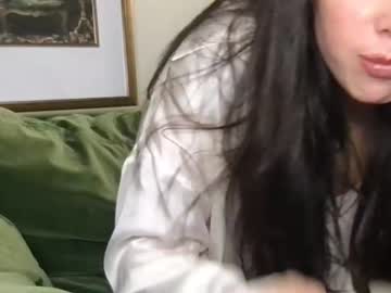 stacywithuu's chat room