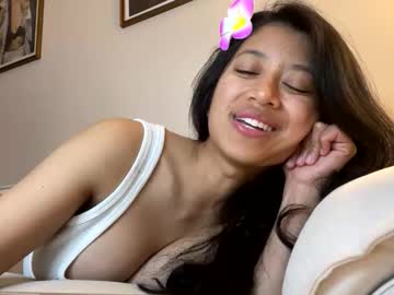 hawaiigirl_'s chat room