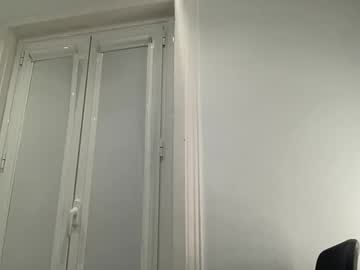 emmamatthews's chat room