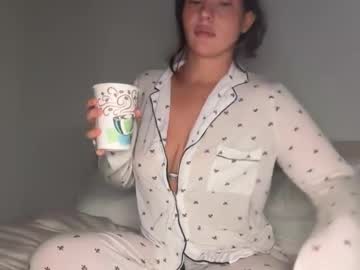 pollyyypocket's chat room