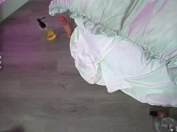 rosiebones's chat room