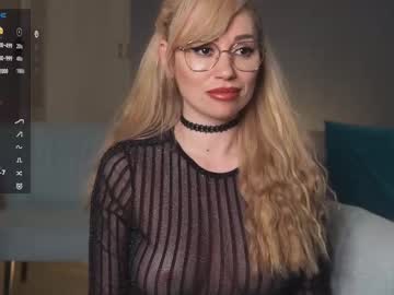 vanessa_de_ville's chat room