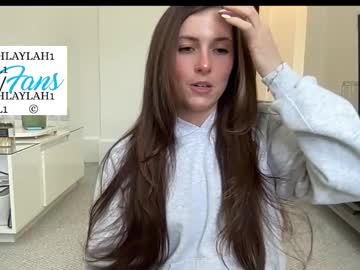 laylahlaylah1's chat room