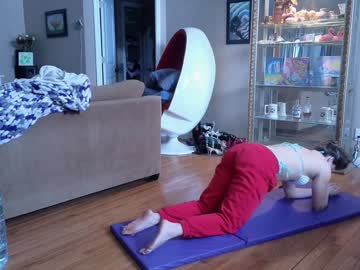 chroniclove's chat room