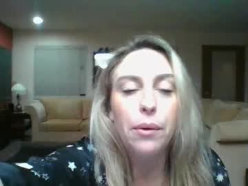 alyjeanne0420's chat room