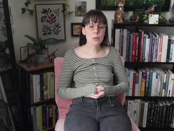 ellynaomi's chat room