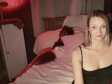 kaileeshy's chat room