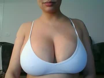 erin2025's chat room