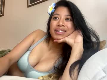 hawaiigirl_'s chat room