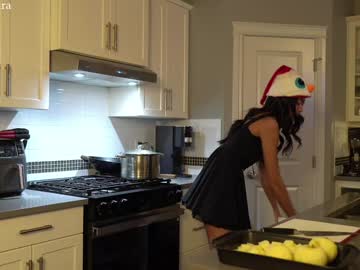 littlemiss_kira's chat room