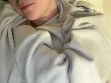 cherry7_7's chat room