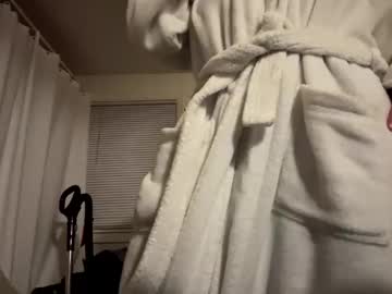 velvet81611's chat room