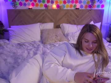 phoenix_taylor's chat room