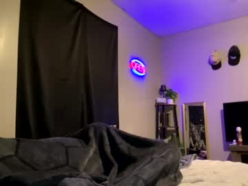 skinnyangel21's chat room