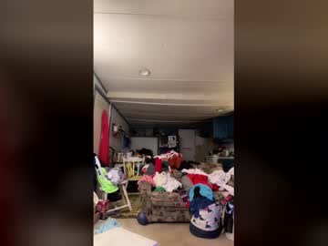 megatinyyy's chat room