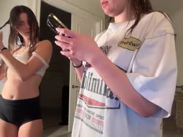 emilyparkerrr's chat room