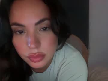 pollyyypocket's chat room