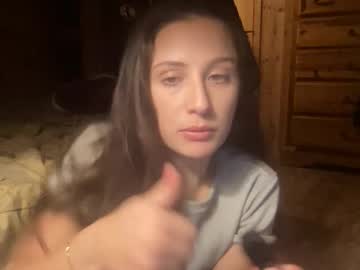 mysteriousmadam_'s chat room