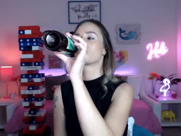 holihurricane's chat room