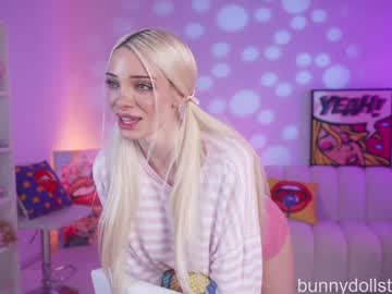 bunnydollstella's chat room
