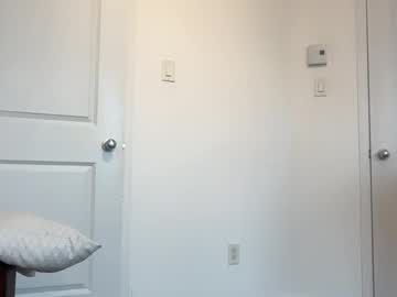 emmababy2322's chat room