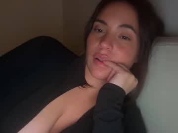 pollyyypocket's chat room