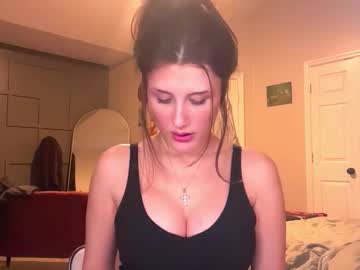 briadominick's chat room