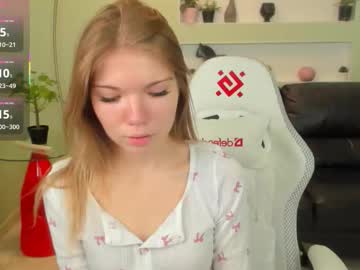 michafox's chat room