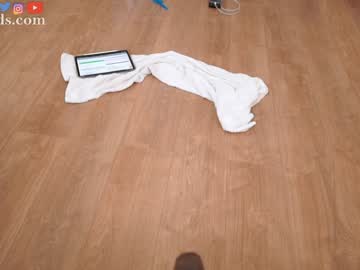 serareads's chat room